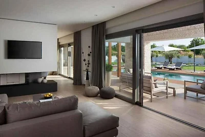 Charmante Villa Royal Green in Labin mit priv