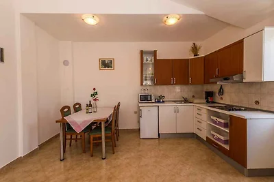 Ferienwohnung mit Klimaanlage und Pool