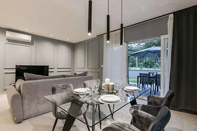 Ferienwohnung mit Pool auf Krk