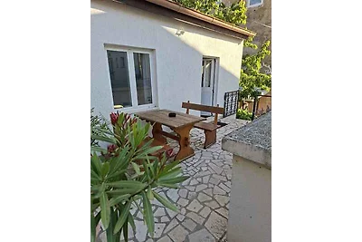 Ferienhaus mit Terrasse, Grill und Internet