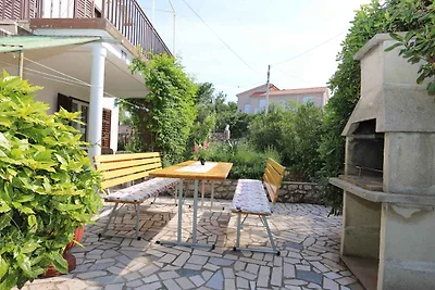 Ferienwohnung mit Terrasse, ruhig gelegen
