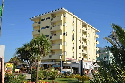 Ferienwohnung mit Klimaanlage und Balkon