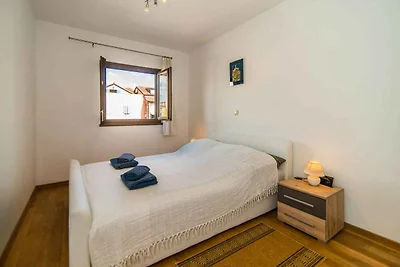 Ferienwohnung mit Pool und Terrasse