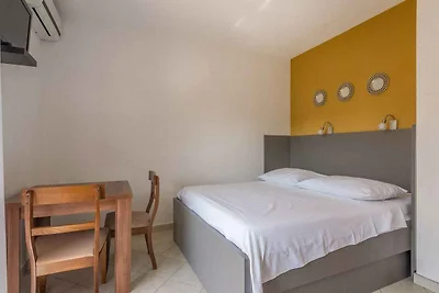 Apartment mit einem Schlafzimmer und Meerblic