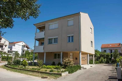 Appartamento Vacanza con famiglia Biograd na Moru