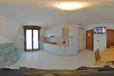 Ferienwohnung mit Klimaanlage und Balkon