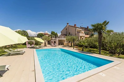Ferienwohnung mit Aussenpool