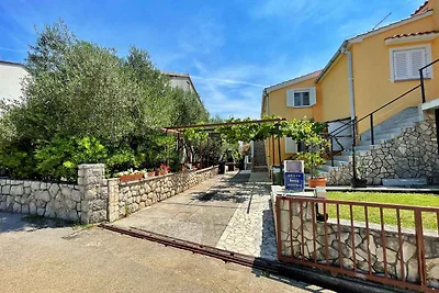 Ferienwohnung mit Terrasse und Klimaanlage