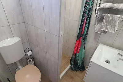 Studio mit Klimaanlage und Internet in der nä