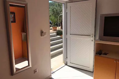 Studio mit Terrasse und Klimaanlage