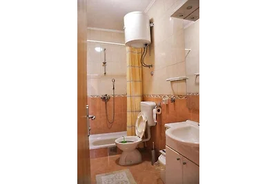 Ferienwohnung mit Klimaanlage und Terrasse
