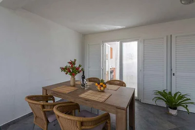 Ferienwohnung mit Balkon und Klimaanlage