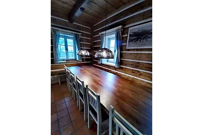 Ferienhaus mit Kamin und schöne Ausrichtung