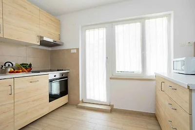 Ferienwohnung mit Balkon und Klimaanlage