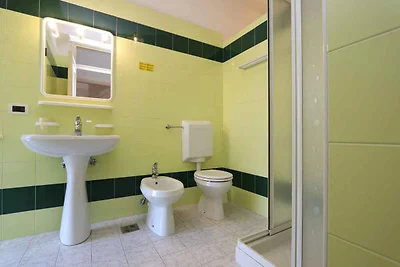 Ferienwohnung mit Klimaanlage und Balkon