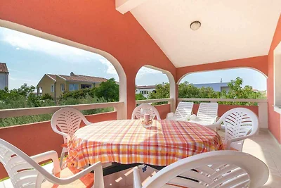 Appartamento Vacanza con famiglia Vir