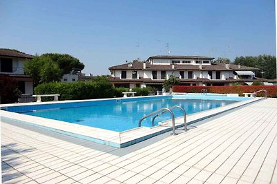 Ferienhaus in einer Ferienanlage mit Pool