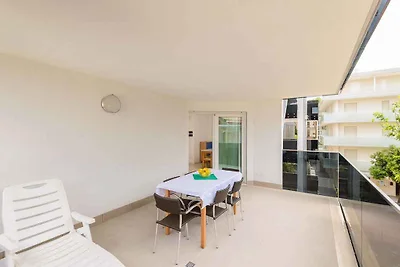 Ferienwohnung mit Balkon und Klimaanlage