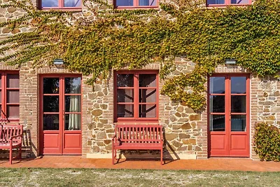 Ferienwohnung mit direktem Zugang zum Pool