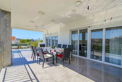 Ferienwohnung mit Klimaanlage und Terrasse