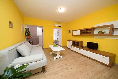 Ferienwohnung mit Terrasse und Klimaanlage