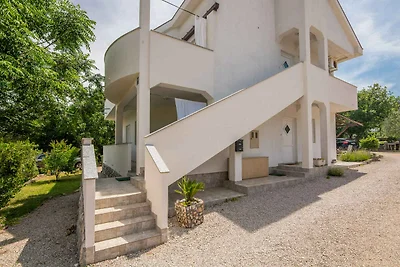 Ferienwohnung mit Klimaanlage und Grill in