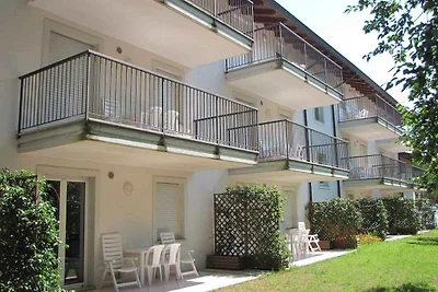 Ferienwohnung mit Pool für 6 Personen