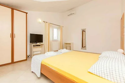 Vakantiehuis Ontspannende vakantie Okrug Gornji