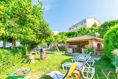 Ferienwohnung mit Balkon und Grill