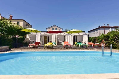 Studio nah am meer, mit pool und jacuzzi