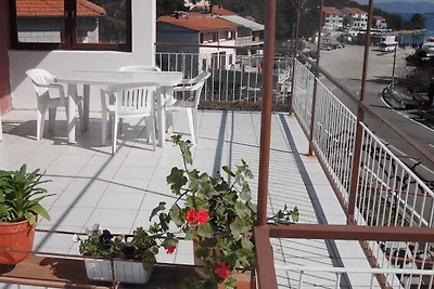 Ferienwohnung mit Terrasse und Meerblick