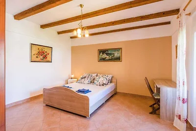 Ferienwohnung mit Terrasse und Klimaanlage