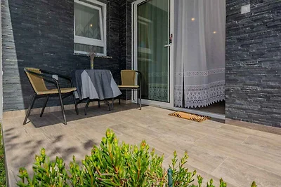 Gemütliche Erdgeschosswohnung Mutak für 2 Per