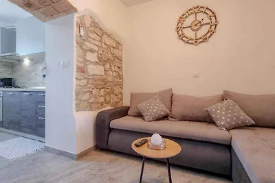 Studio mit Klimaanlage, SAT-TV, WLAN und Terr