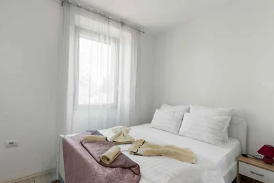 Ferienwohnung mit Klimaanlage und Terrasse