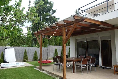 Ferienhaus mit Whirlpool, Klimaanlage und