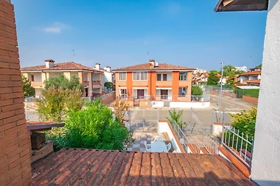 Ferienhaus mit Garten und Grill