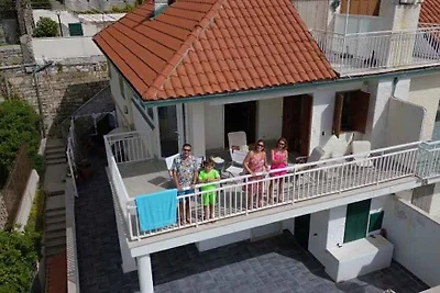 Ferienwohnung mit Balkon mit Meerblick