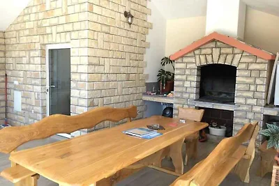 Villa mit Klimaanlage, Terrasse und