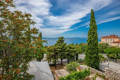 Ferienwohnung mit Meerblick und Pool
