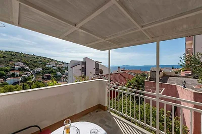 Wohnung mit Balkon, Meerblick und Gemeinschaf