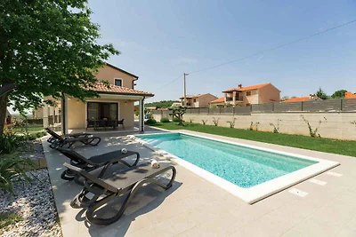 Villa Stefany – Ihr Rückzugsort in Montižana 