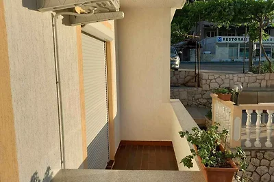 Ferienwohnung mit Klimaanlage und Terrasse