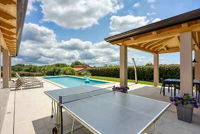 Villa mit Pool, Klimaanlage