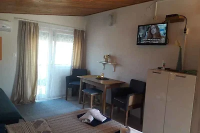 Studio-Apartment A2 mit Balkon 500 m vom Meer