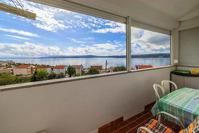 Ferienwohnung mit Balkon und Meerblick