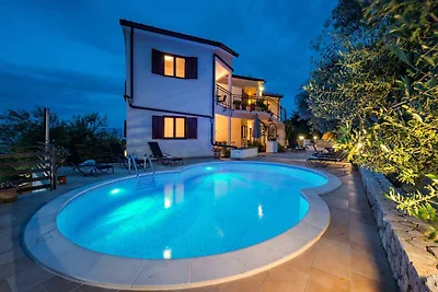 Ferienwohnung mit Meerblick und Pool