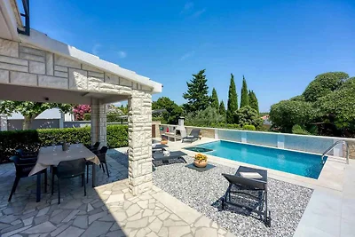 Villa mit Privatpool