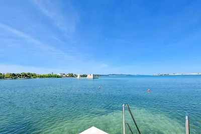 Ferienwohnung mit Terrasse und Klimaanlage
