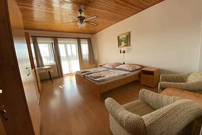 Ferienwohnung mit Kinderspielplatz, Sandkaste